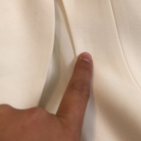 NWT BCBG Maxazria Womens Peplum Top Sz XS Off White Cut outs Zip Up Casual Flaw - Picture 5 of 8